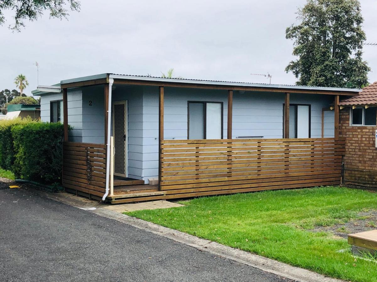 Surfrider Caravan Park Barrack Point Екстериор снимка